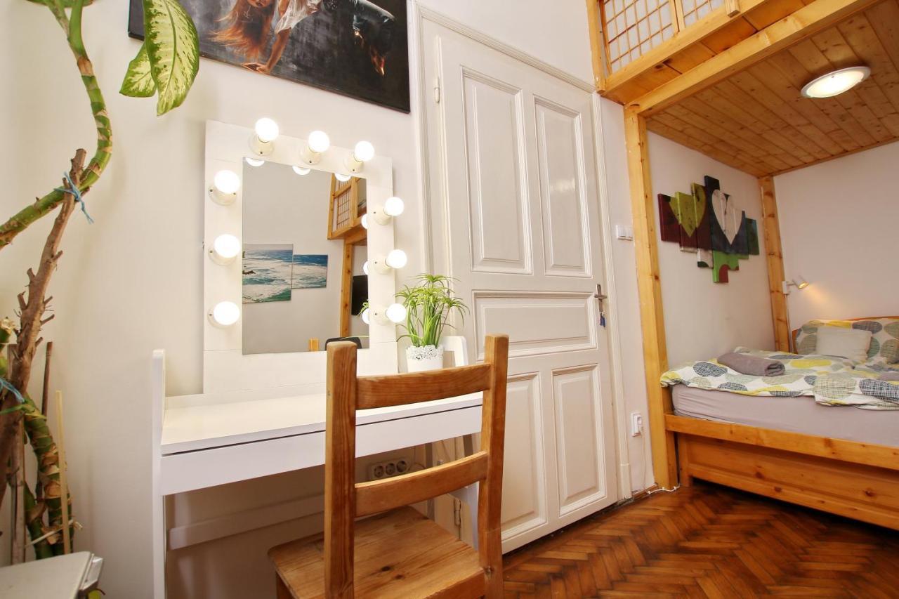 Hip Apartment At The Museum Βουδαπέστη Εξωτερικό φωτογραφία